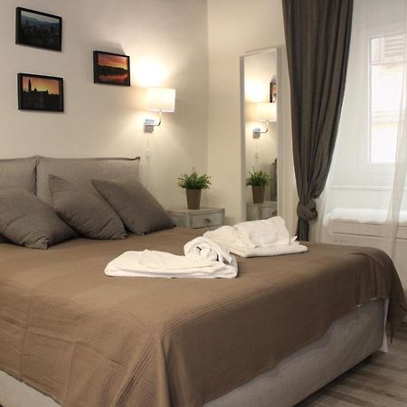 Art Apartment Piccolo Rifugio Florence Buitenkant foto