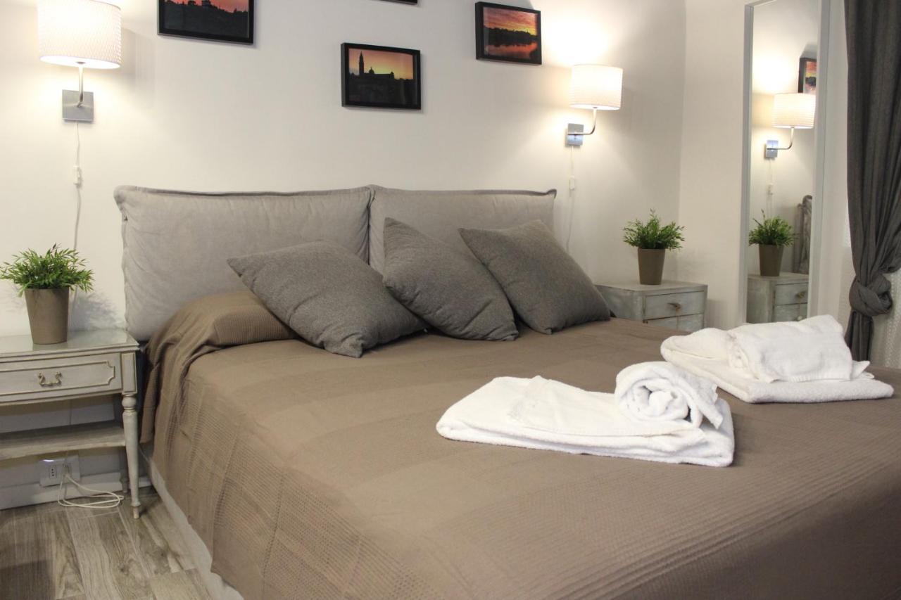 Art Apartment Piccolo Rifugio Florence Buitenkant foto